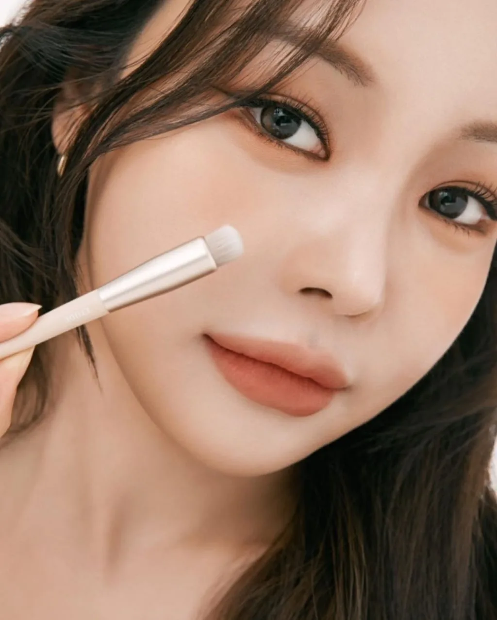 Vẻ đẹp cá tính của Hyojin Cho. Vẻ đẹp cá tính của Hyojin Cho.