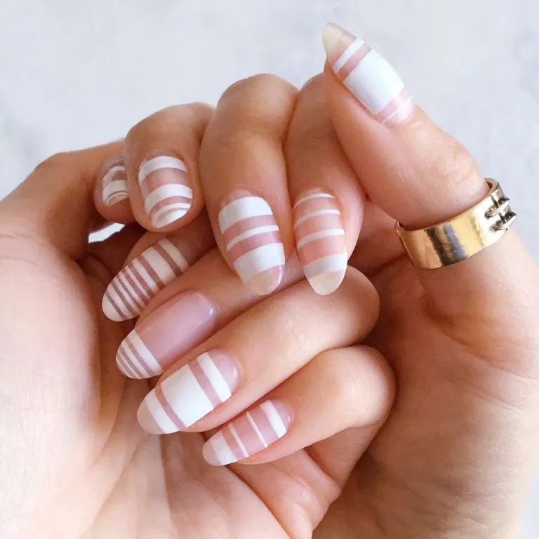 những mẫu móng tay đẹp mùa hè 14 những mẫu móng tay đẹp mùa hè 14