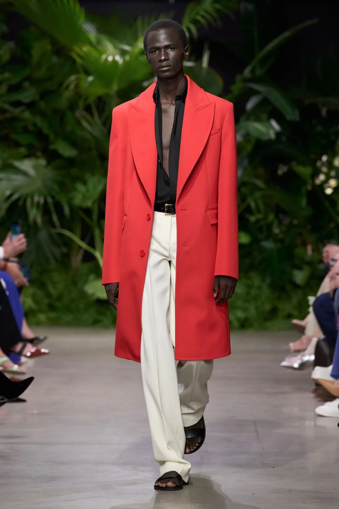MK xuân hè 2023 look 17