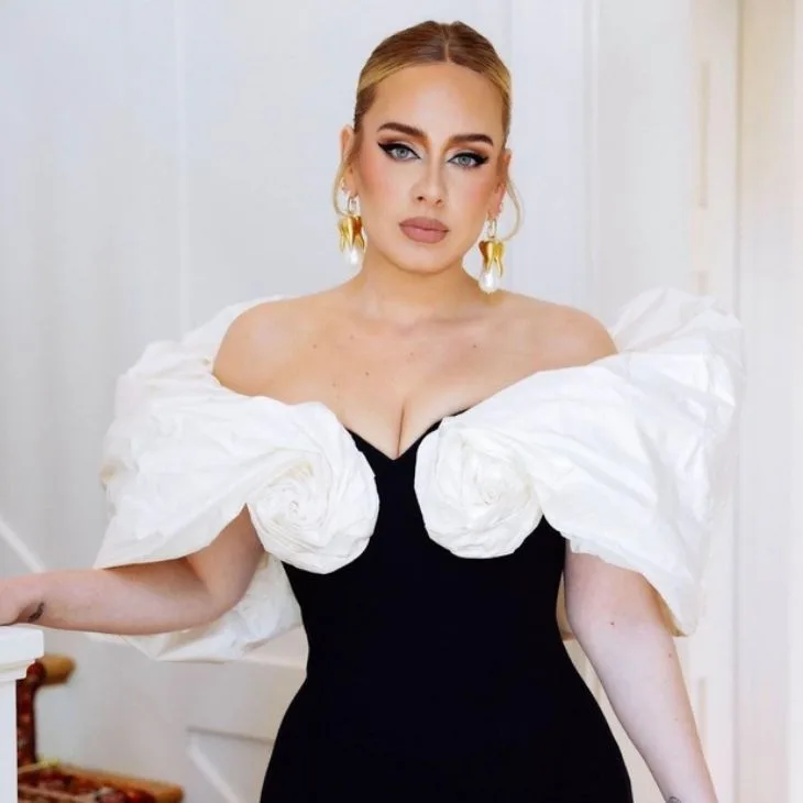 adele giảm cân diện áo trắng đen