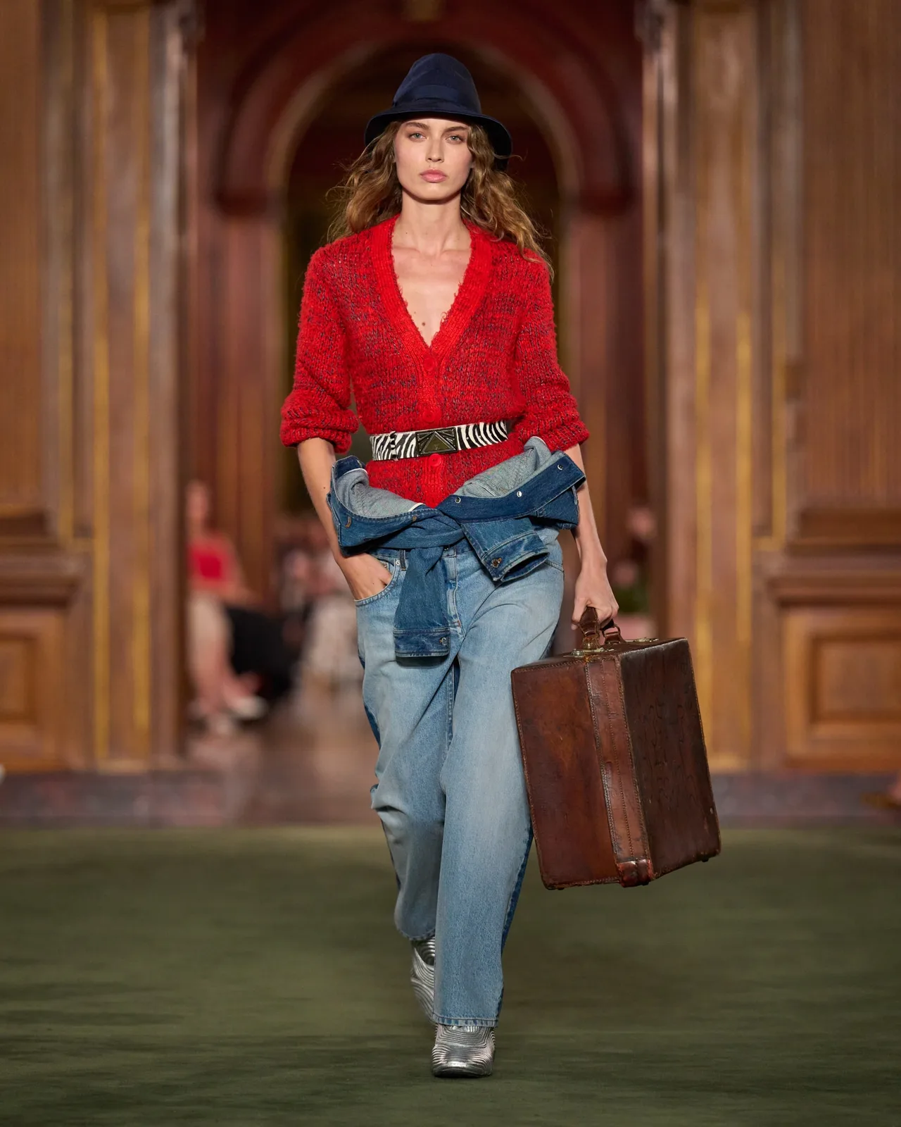 WOMEN_CRUISE_2027_Look_01
