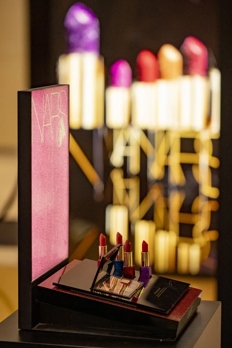 bs mùa lễ hội NARS STUDIO 54