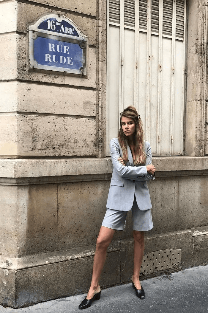 @monicaainleydlv suit ngắn phối giày lười