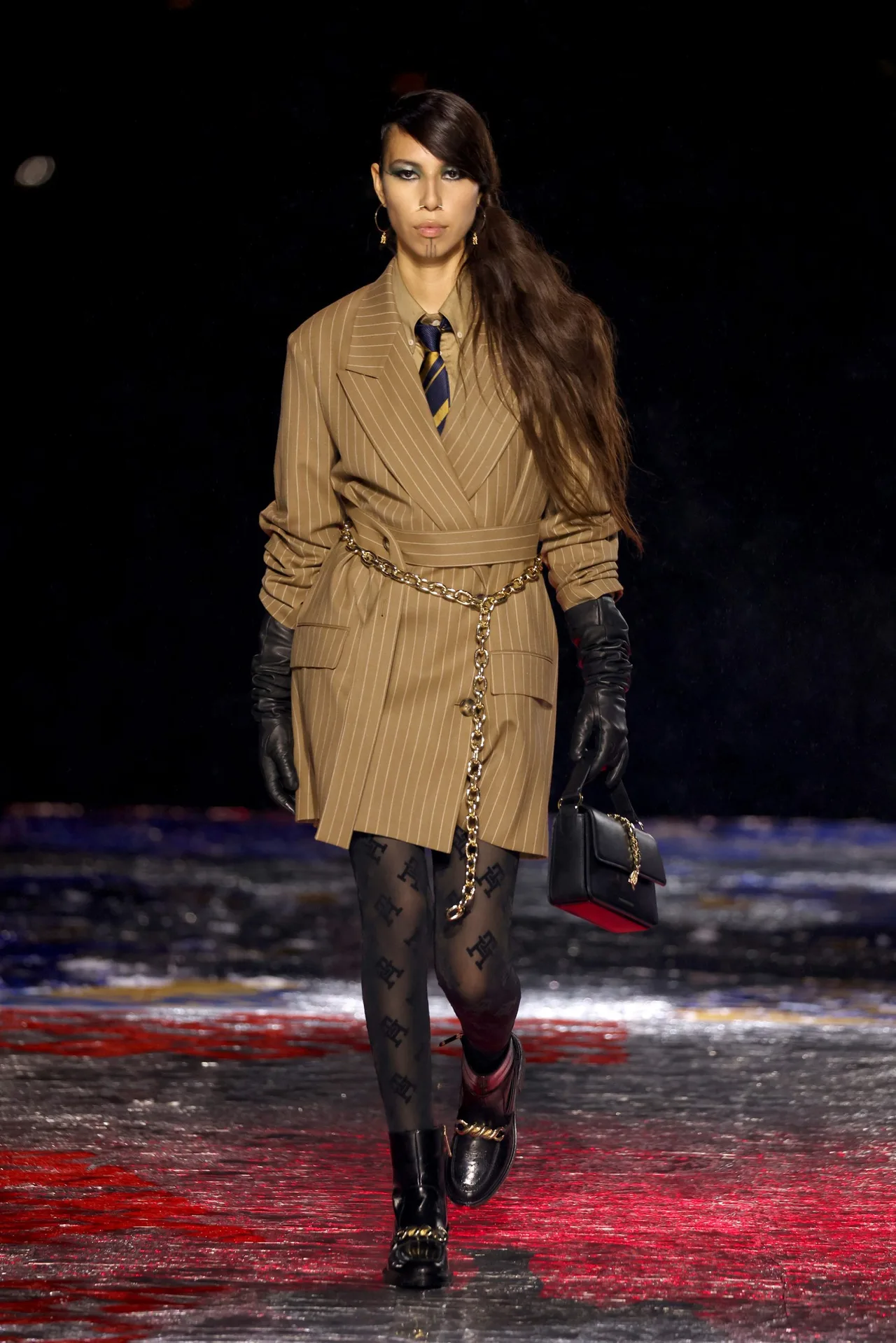 Tommy Hilfiger Thu Đông 2022 look 45