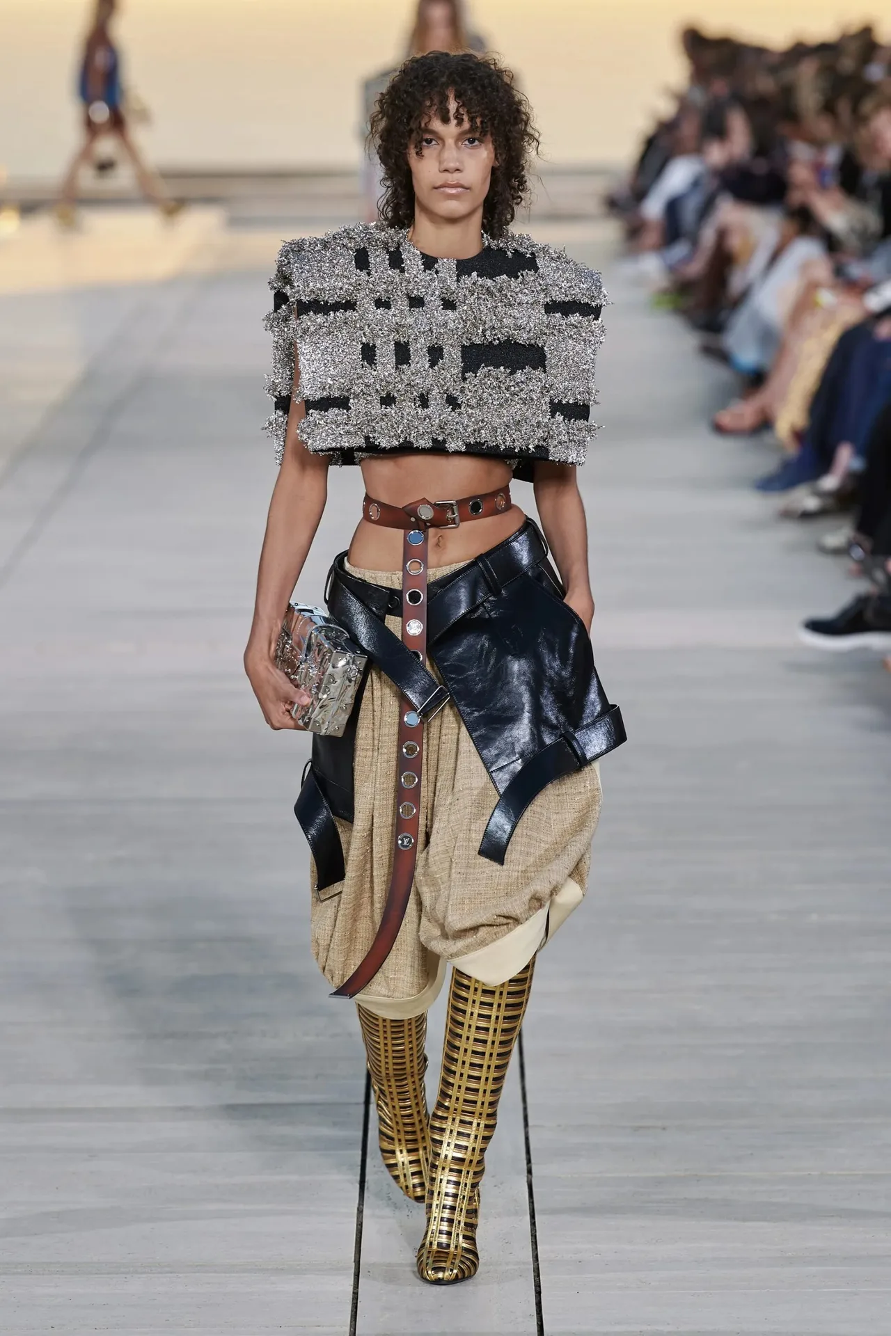 Louis Vuitton Cruise 2023 look 27