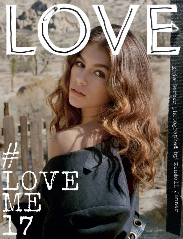 Những điều cần biết về cuộc sống của con gái Cindy Crawford, Kaia Gerber- ELLE Việt Nam