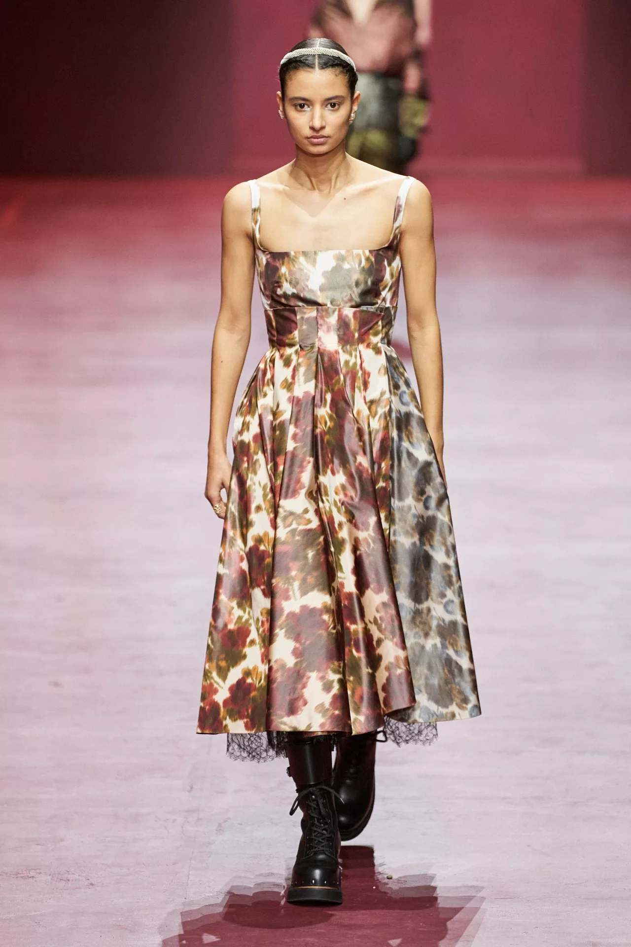 Dior ready-to-wear Thu Đông 2022 look 70