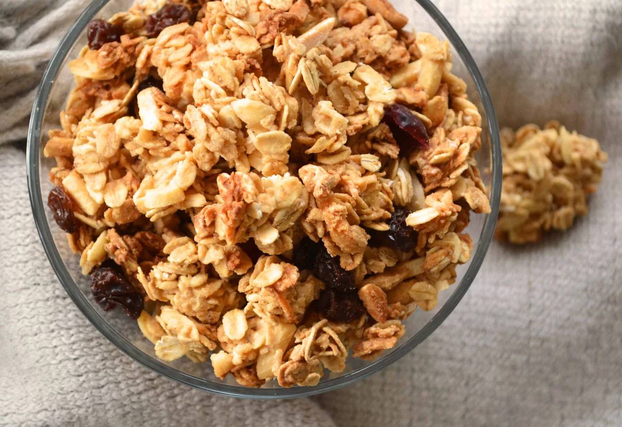 Thực phẩm dinh dưỡng Granola