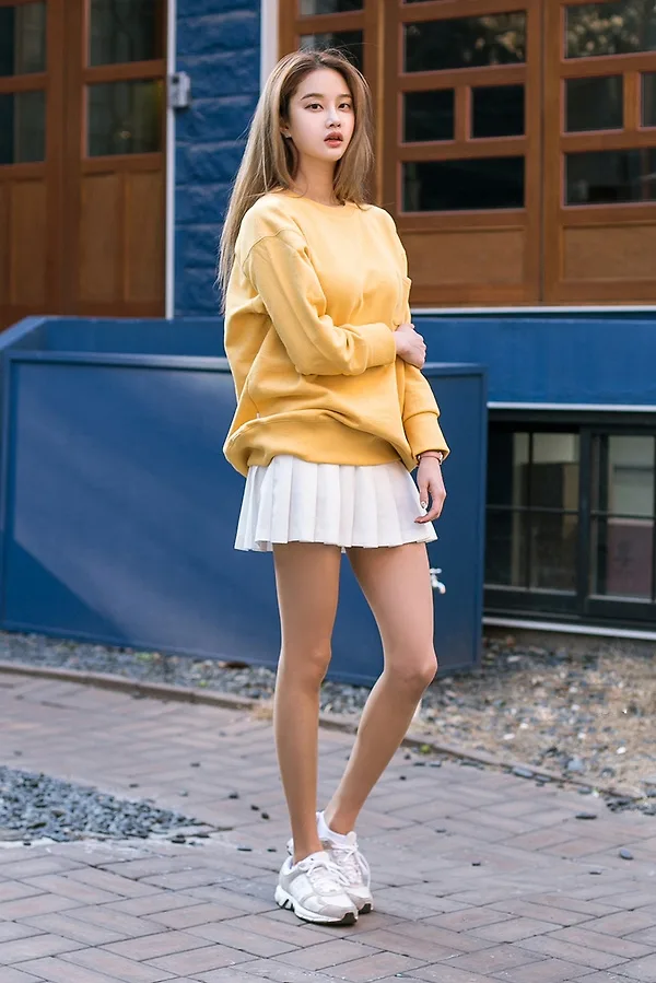 Năng động cùng sweatshirt 124