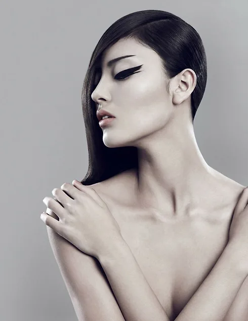 Cần phải tẩy sạch hắc tố melanin để da được trắng Cần phải tẩy sạch hắc tố melanin để da được trắng