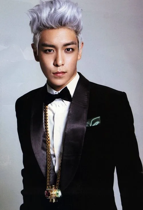 nam ca si T.O.P