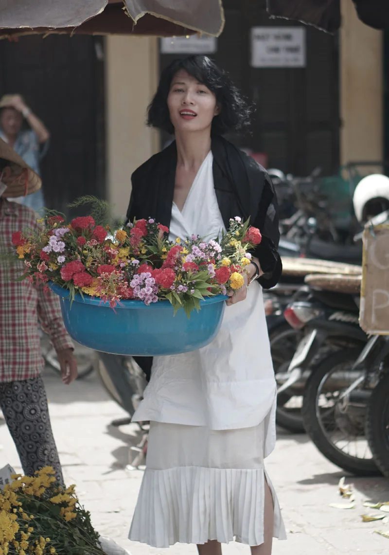 Nhà thiết kế Li Lam: Cái đẹp là thuốc an thần cho tất cả mọi người Nhà thiết kế Li Lam: Cái đẹp là thuốc an thần cho tất cả mọi người