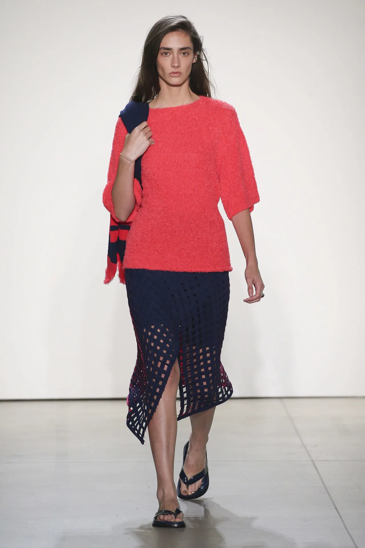 5 BST nổi bật trong ngày trình diễn thứ ba của NYFW Spring 2018 5 BST nổi bật trong ngày trình diễn thứ ba của NYFW Spring 2018