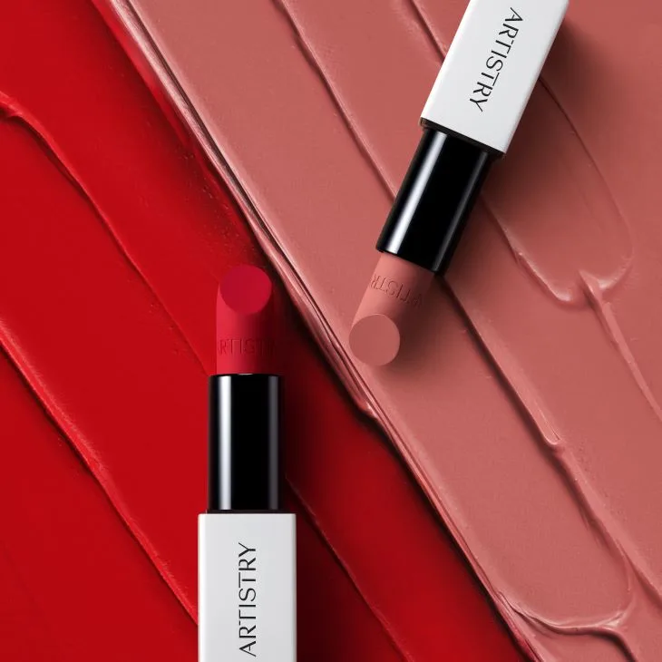 Với 9 màu sắc bắt mắt, Artistry Go Vibrant hứa hẹn là dòng son được phái đẹp ưa chuộng trong thời gian tới