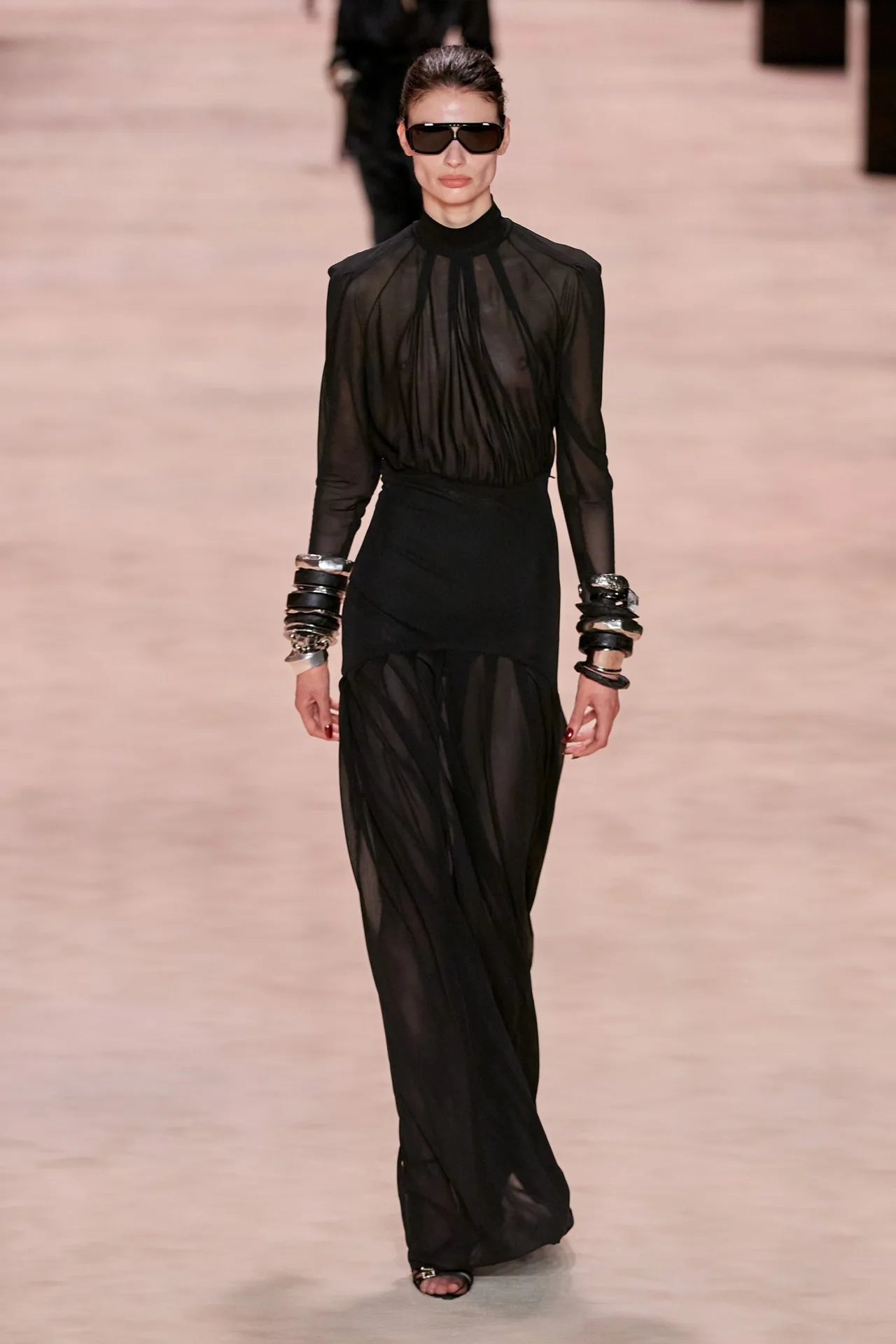 Saint Laurent ready-to-wear mùa Đông 2022 Look 16