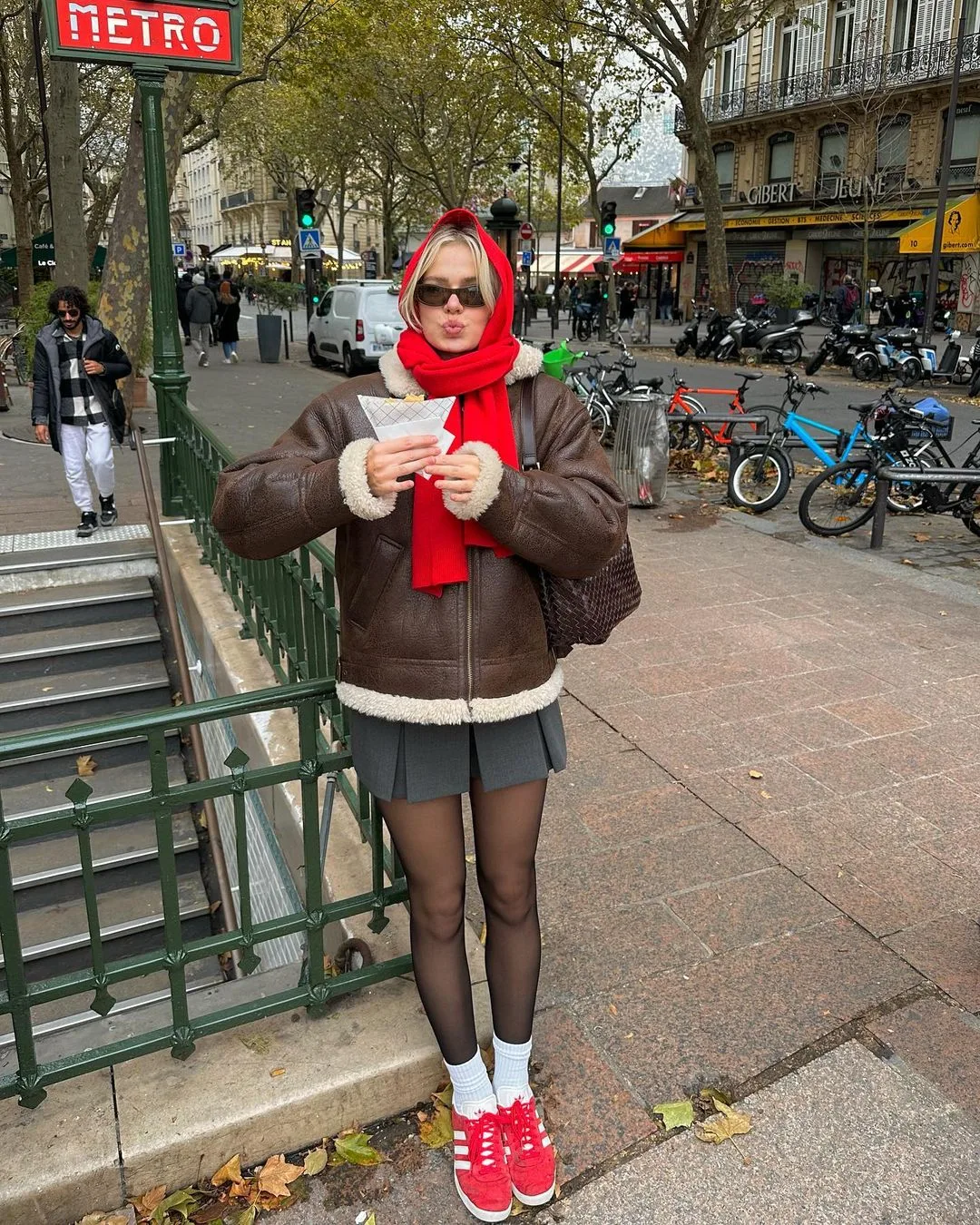 linda.sza diện khăn choàng