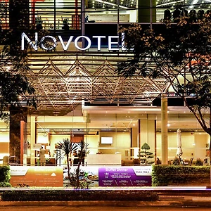 Mừng đón Giáng sinh “đen” tại Novotel Nha Trang