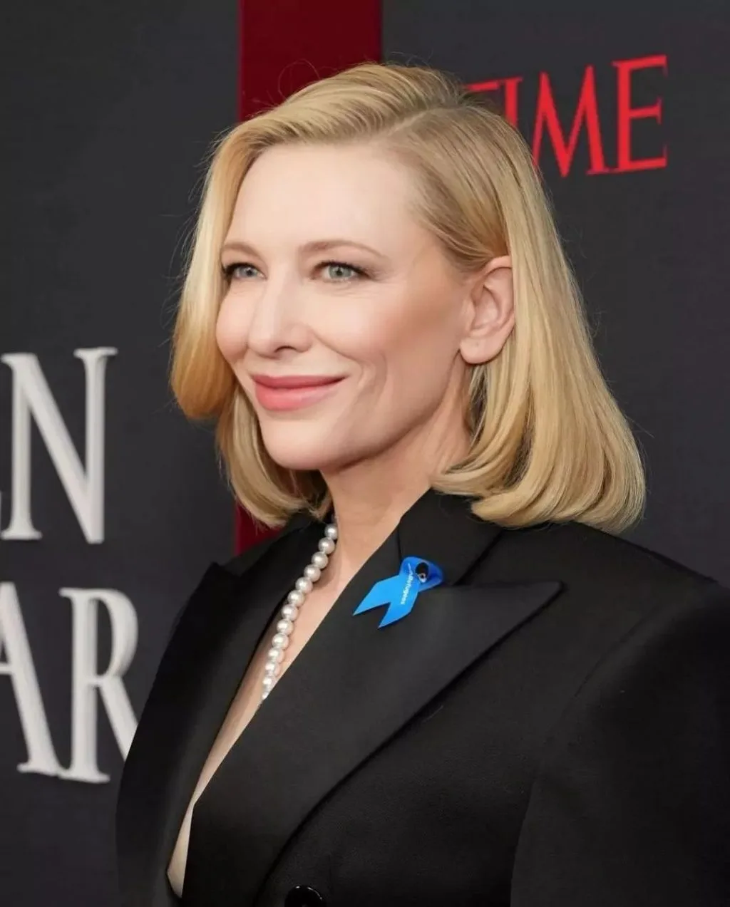 Sử dụng kem dưỡng ẩm giúp Cate Blanchett có làn da đẹp. Sử dụng kem dưỡng ẩm giúp Cate Blanchett có làn da đẹp.
