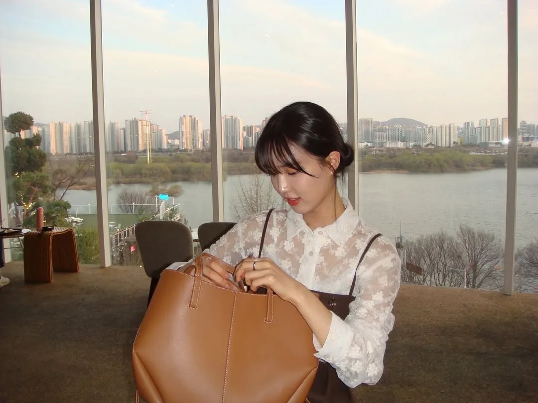 Nữ diễn viên Hàn Quốc phong cách thanh lịch