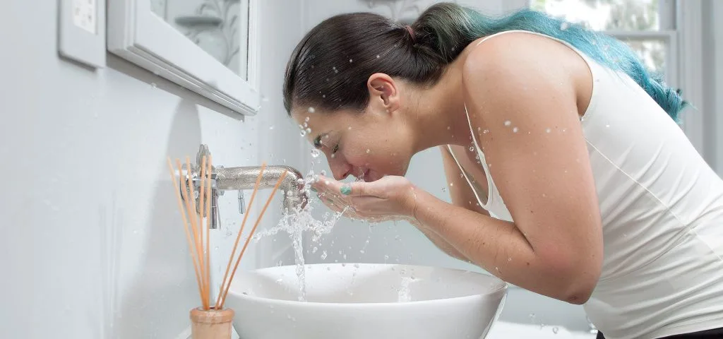 Nguyên nhân gây mụn do căng thẳng 8 Nguyên nhân gây mụn do căng thẳng 8