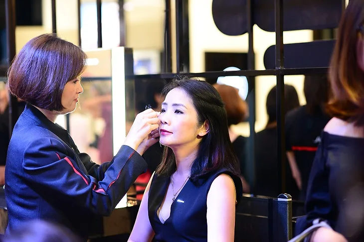 shiseido ra mắt bst trang điểm mới event 03 shiseido ra mắt bst trang điểm mới event 03