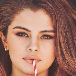 Bật mí yếu tố giúp Selena Gomez trở thành 