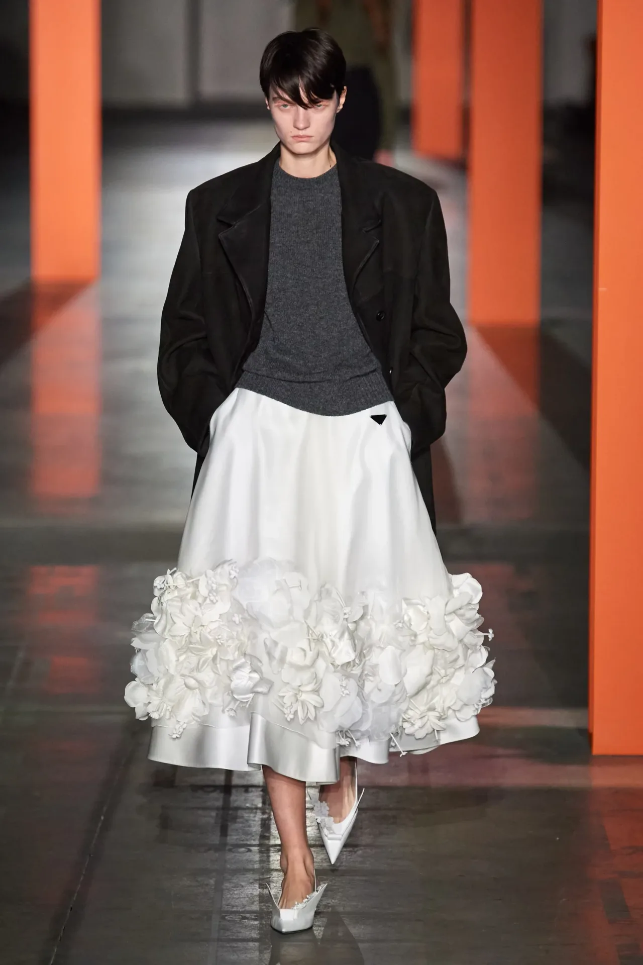 00006-prada-fall-2023-ready-to-wear-credit-gorunway