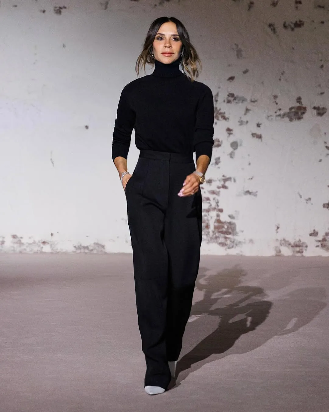 victoriabeckham áo len cao cổ len