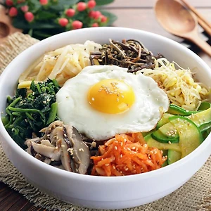 5 món ăn Hàn Quốc kinh điển bạn có thể dễ dàng thực hiện tại nhà