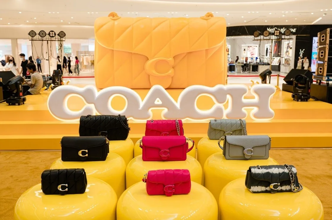 Không gian trải nghiệm tại pop up Coach