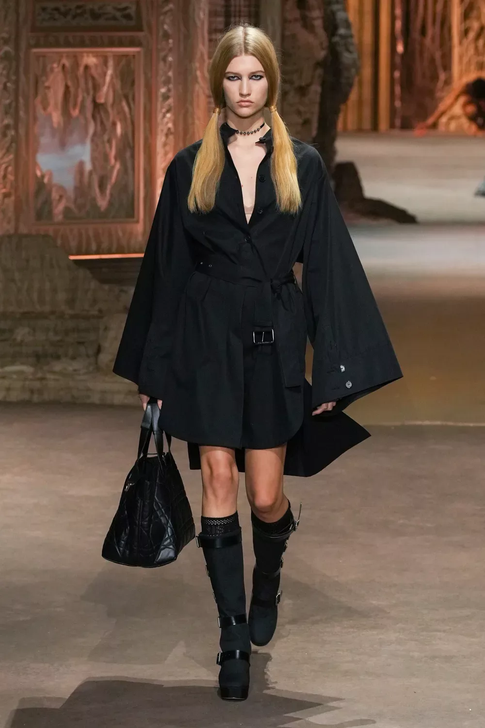 Dior xuân hè 2023 look 34