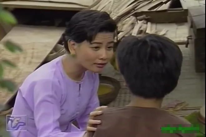 vẽ chân mày đât phương nam 3