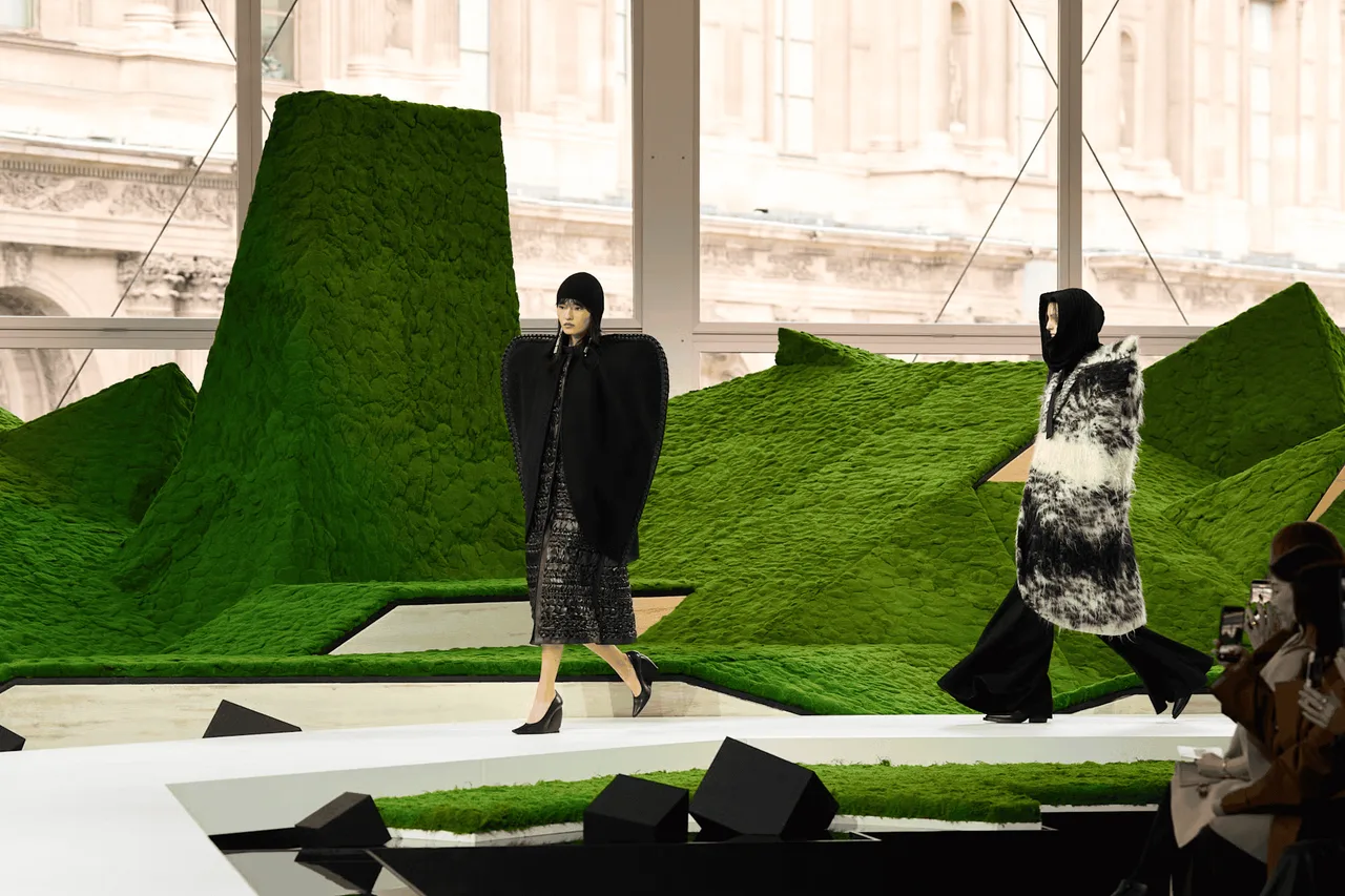 BST Louis Vuitton Thu-Đông 2026