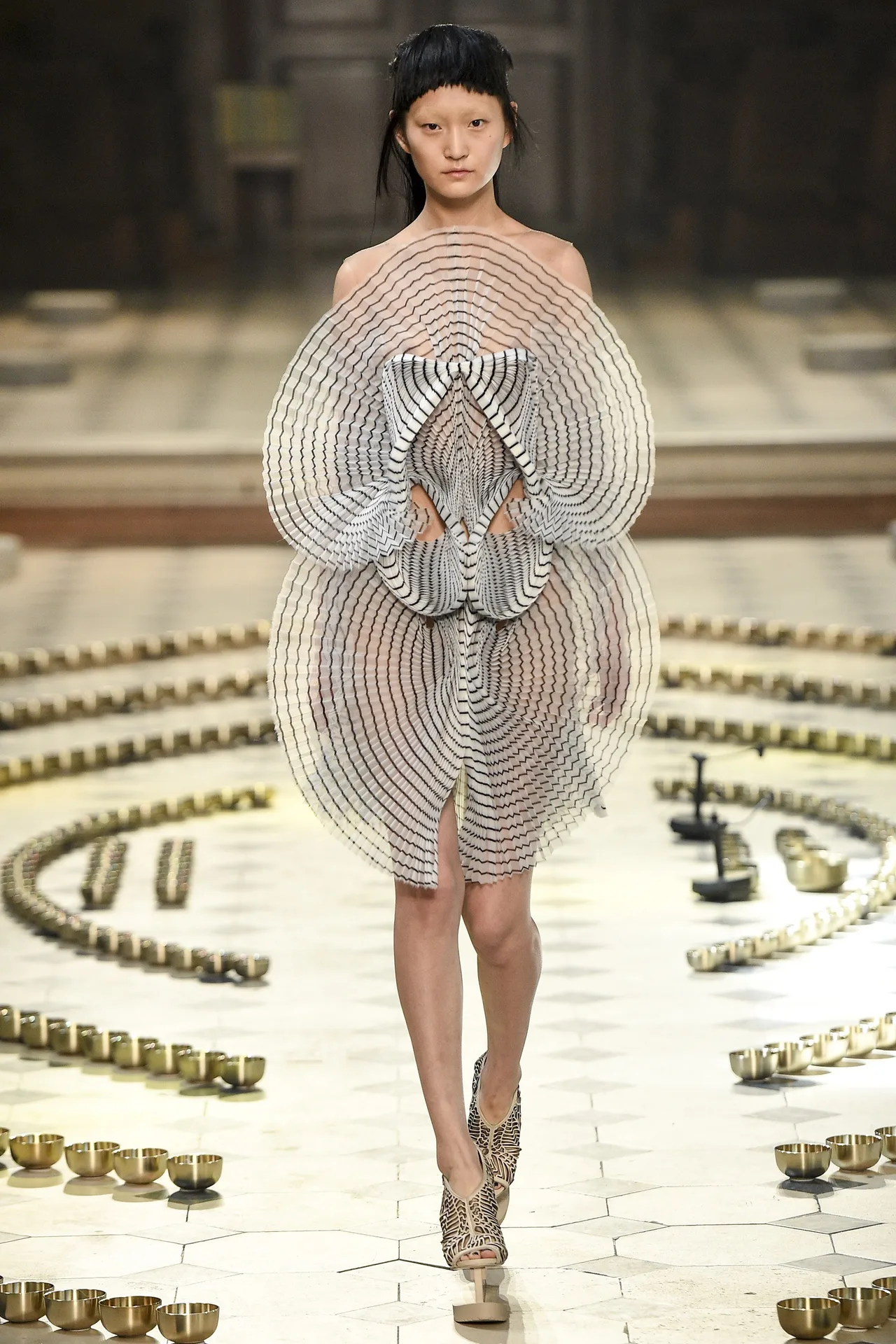 10 khoảnh khắc lịch sử Haute Couture 11 10 khoảnh khắc lịch sử Haute Couture 11