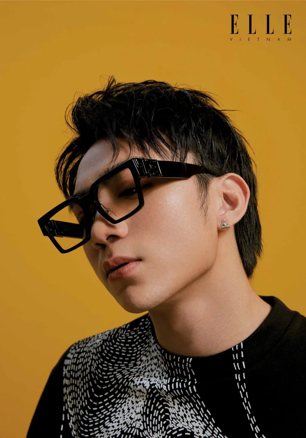 Soobin Hoàng Sơn trang bìa Soobin Hoàng Sơn trang bìa
