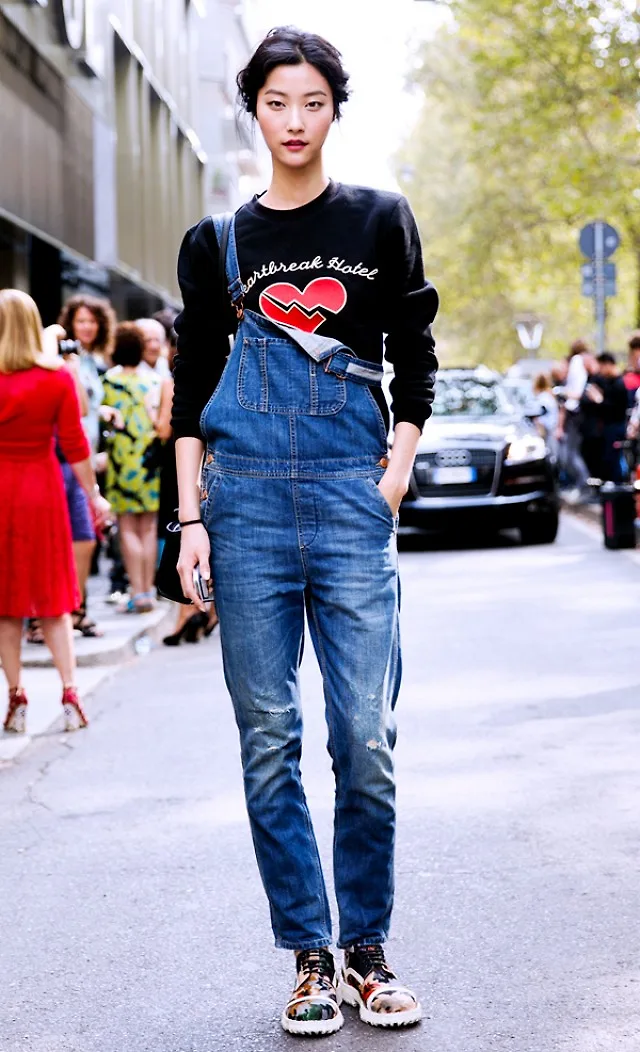 Năng động cùng sweatshirt 18
