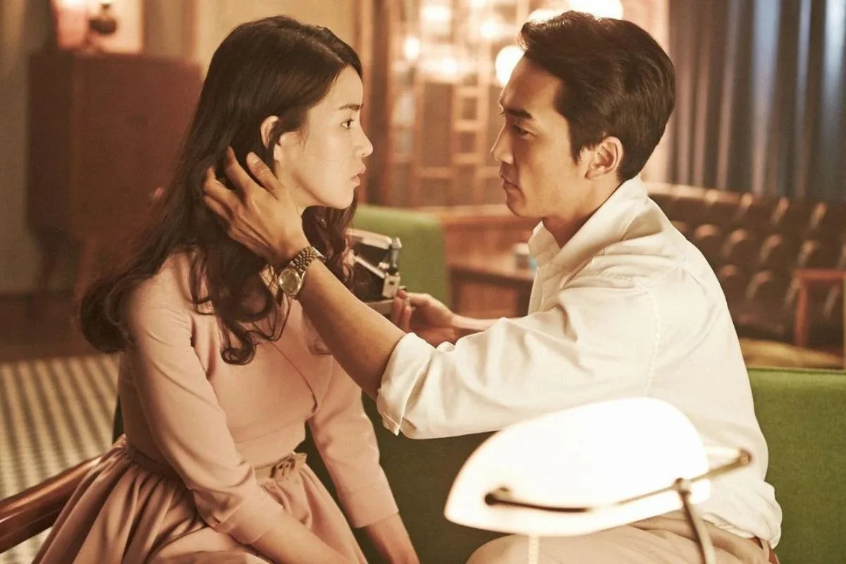 Phim đầu tiên của Lim Ji Yeon là Obesessed.