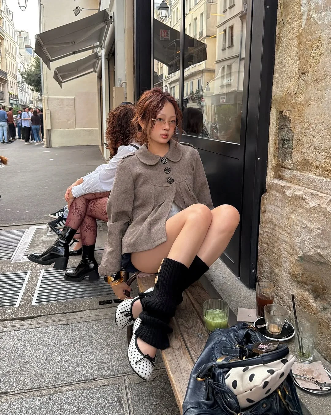 _s_hj diện áo khoác dạ dáng ngắn