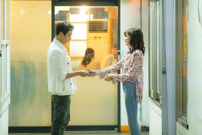Thời trang trong phim: Cuộc Đời Đầu Tiên (Because This is My First Life) Thời trang trong phim: Cuộc Đời Đầu Tiên (Because This is My First Life)