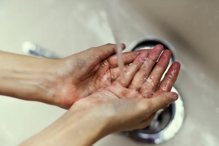 04 trang điểm tự nhiên dành cho da mụn