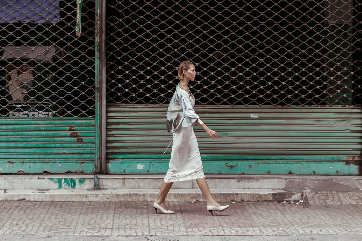 Minh Triệu cũ và mới cùng Lam giữa phố Sài Gòn