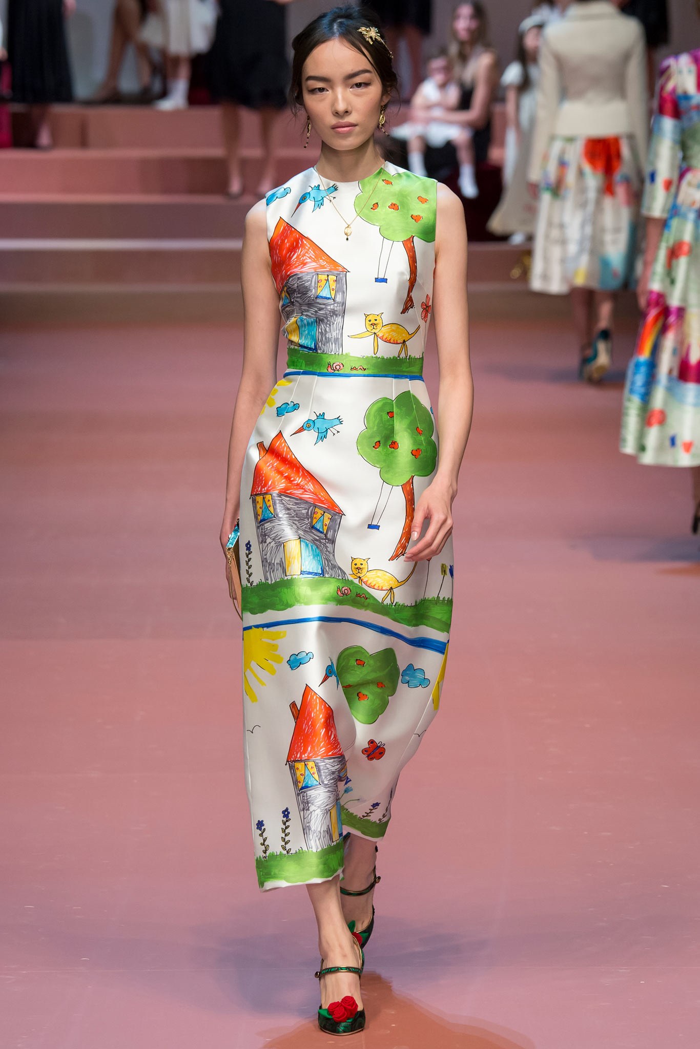Bộ sưu tập Dolce&Gabbana Thu Đông 2015 Ellevn