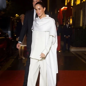 dàn sao đổ bộ show Balenciaga Xuân-Hè 2026