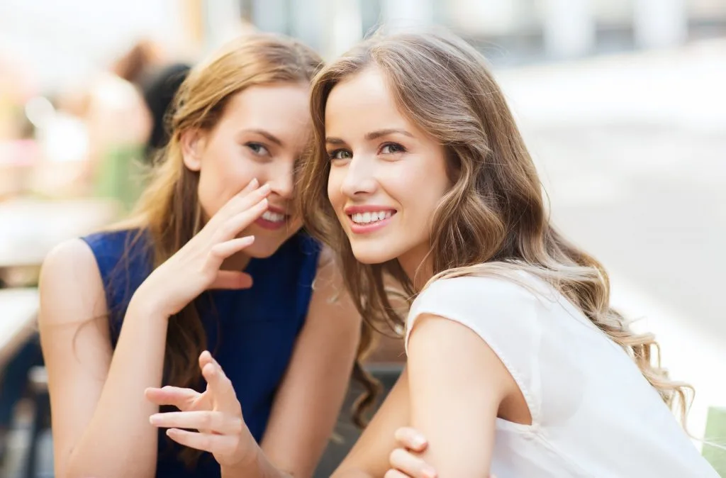 Bạn thường xuyên nói chuyện tầm phào Bạn thường xuyên nói chuyện tầm phào
