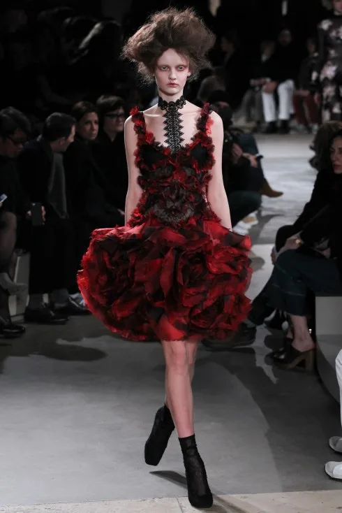 BST Thu Đông 2015 Alexander McQueen BST Thu Đông 2015 Alexander McQueen