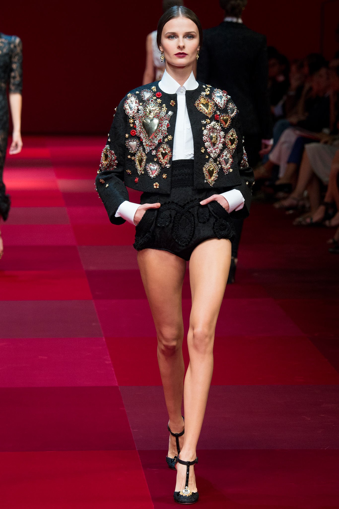 Bộ sưu tập DolceGabbana xuân hè 2015 Ellevn