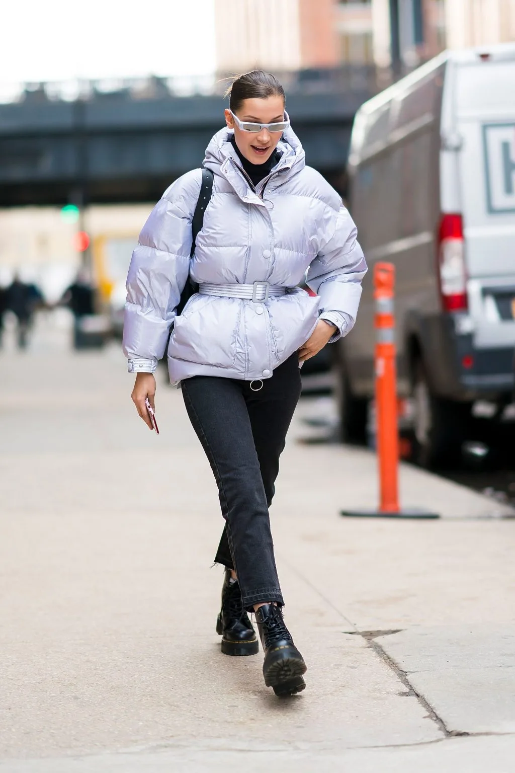 phong cách thời trang bella hadid 2