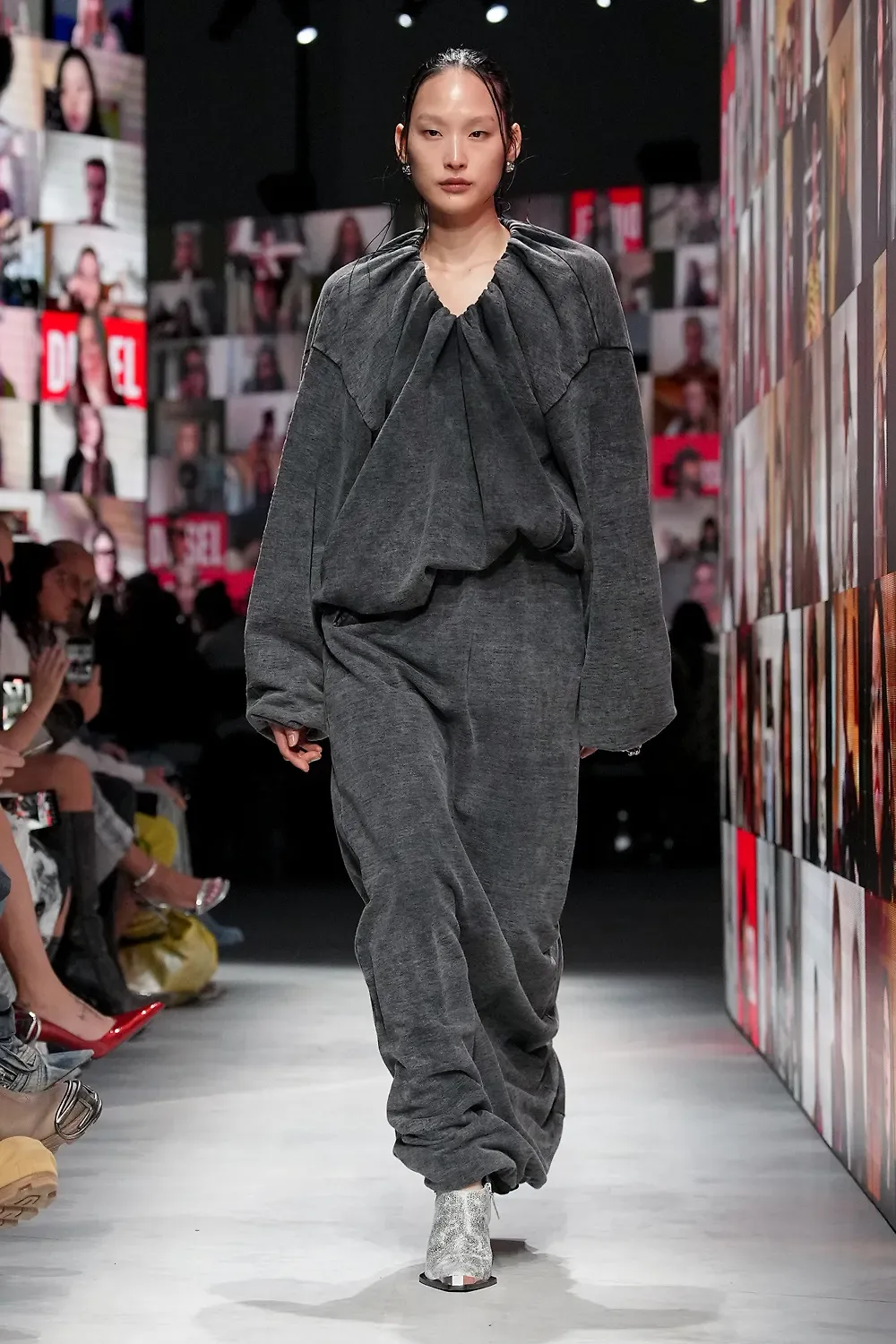 Diesel Thu - Đông 2024. (Ảnh: Getty Images)