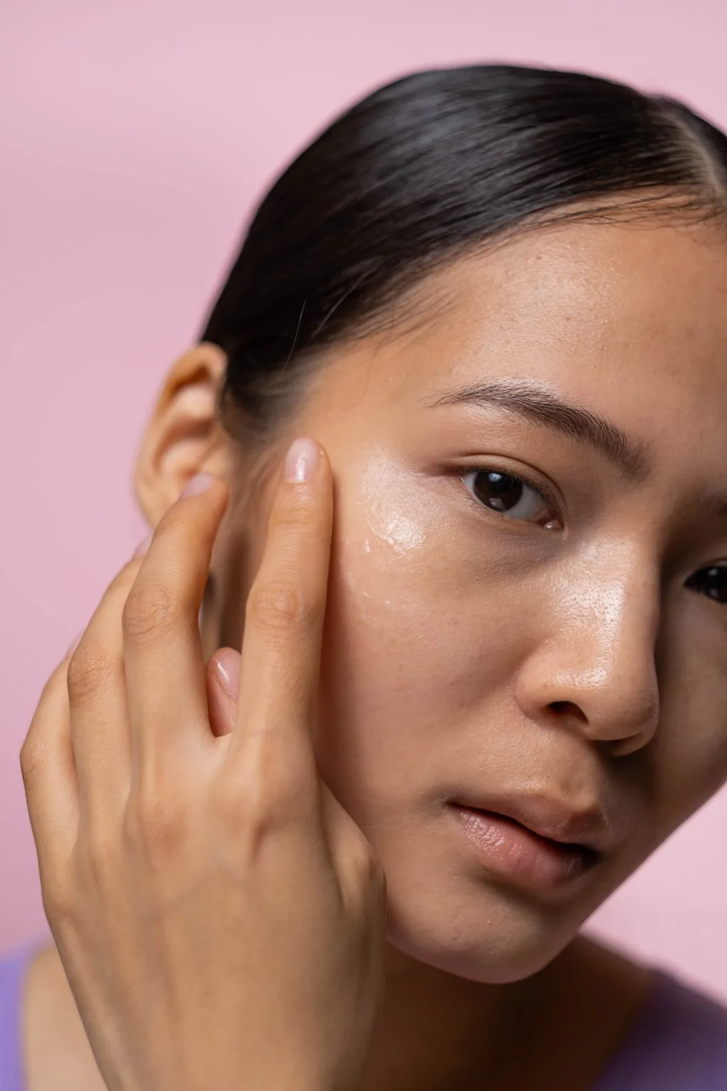 Nâng hạng dưỡng da cùng serum chứa thành phần vàng Niacinamide Nâng hạng dưỡng da cùng serum chứa thành phần vàng Niacinamide