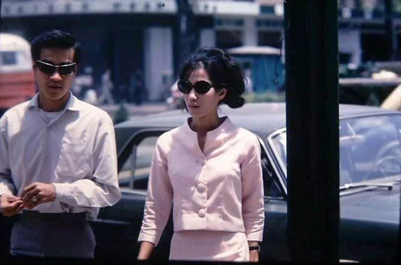 Áo crop top hồng
